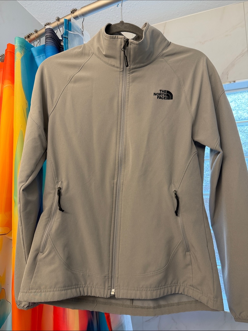 The North Face Women's Light Gray Soft-Shell Utility Jacket